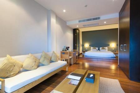 Отель The Sea Koh Samui Resort & Residences By Tolani в пляж Маенам - Таиланд