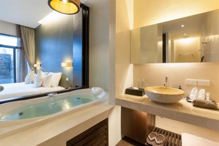 Отель The Sea Koh Samui Resort & Residences By Tolani в пляж Маенам - Таиланд