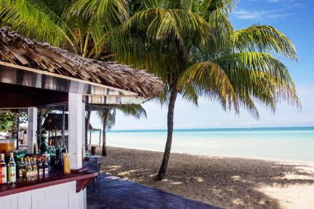 Memories Caribe Beach Resort (Adults Only)