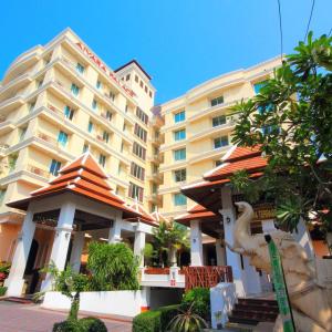 отель Aiyara Palace Hotel