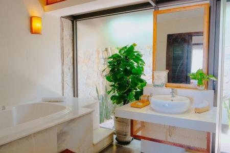 Отель The Cliff Resort & Residences в Фантхиет - Вьетнам