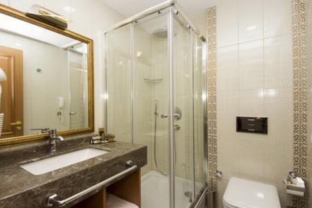 Отель Aprilis в Фатих - Турция