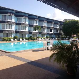 отель Silver Sand Villa