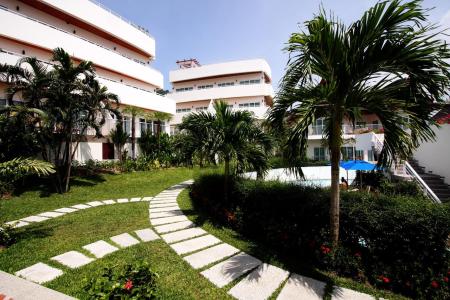 Отель Phunawa Resort в пляж Карон - Таиланд