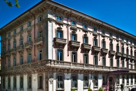 Отель Chateau Monfort в Милан - Италия