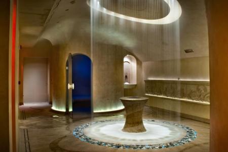 Отель Chateau Monfort в Милан - Италия