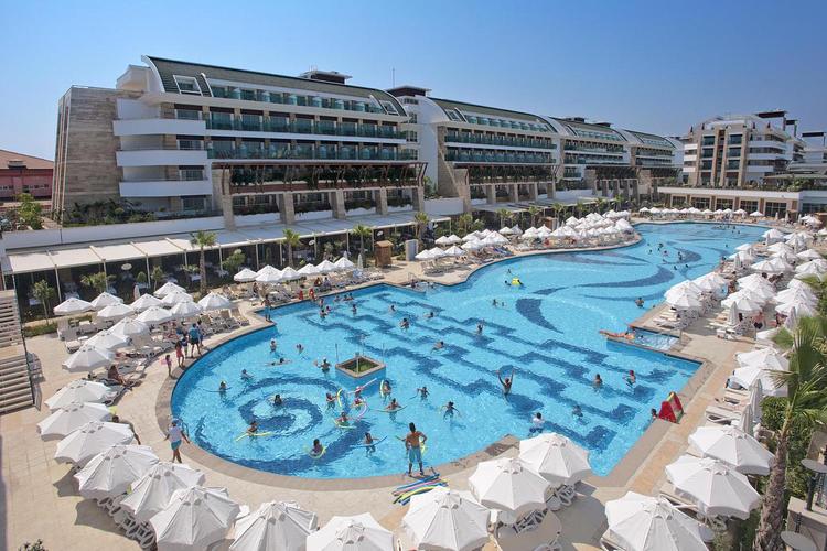 Crystal Waterworld Aqua Collection