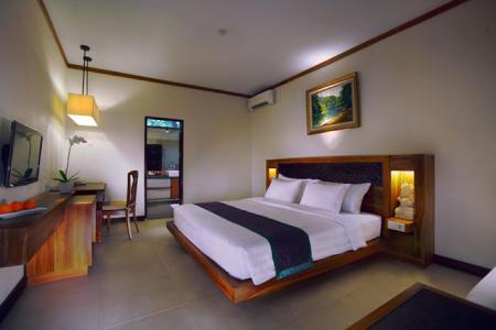 Отель Aston Sunset Beach Resort ex. Queen Villas & Spa в о. Гили Траванган - Индонезия