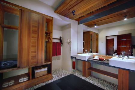 Отель Aston Sunset Beach Resort ex. Queen Villas & Spa в о. Гили Траванган - Индонезия