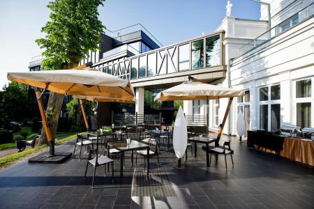 Отель Schloss Hotel Yantarny в Янтарный - Россия