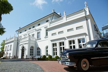 Отель Schloss Hotel Yantarny в Янтарный - Россия