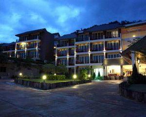 отель Capital O 1111 Ananda Lanta Resort (SHA Plus)