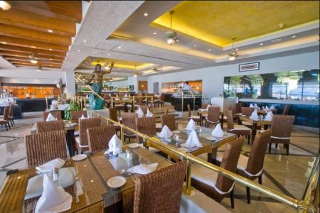 Sunset Royal Beach Resort