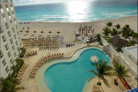 Sunset Royal Beach Resort