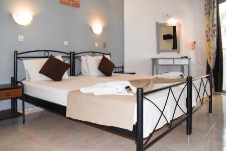 Отель White Palace Studios в Фалираки - Греция