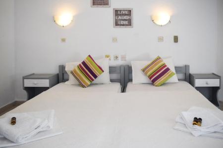 Отель White Palace Studios в Фалираки - Греция