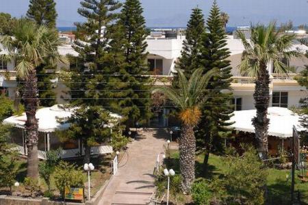 Paleos Hotel Apartments