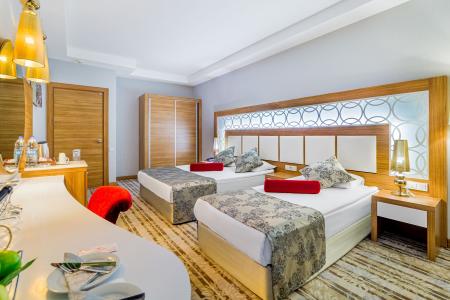Отель Justiniano Deluxe Resort Hotel в Окурджалар - Турция
