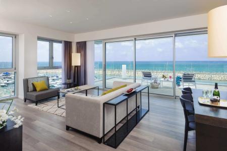 Отель Herods Herzliya в Герцлия - Израиль