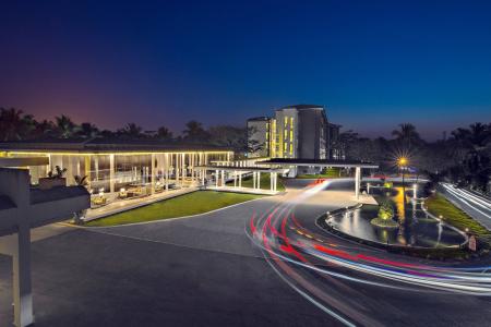 Отель Vivanta Colombo, Airport Garden в Сеедува - Шри-Ланка