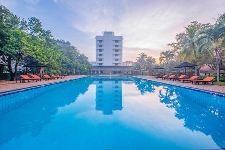 Отель Vivanta Colombo, Airport Garden в Сеедува - Шри-Ланка
