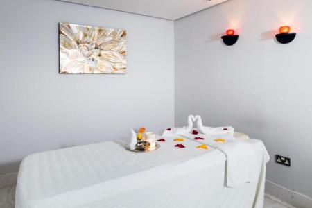 Отель Oryx в Абу Даби  Аль Айн - ОАЭ