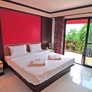 отель Phi Phi Arboreal Resort