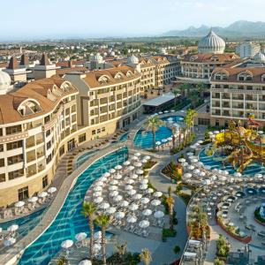 отель Kirman Belazur Resort & Spa