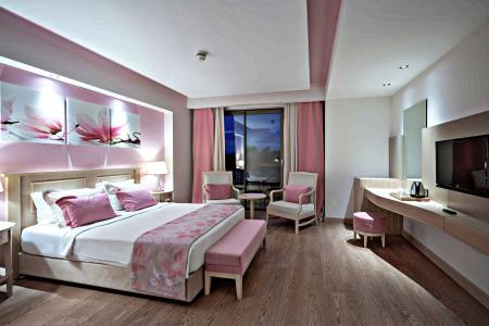 Отель Royal Teos Thermal Resort Clinic & SPA (Sigacik) в Измир - Турция