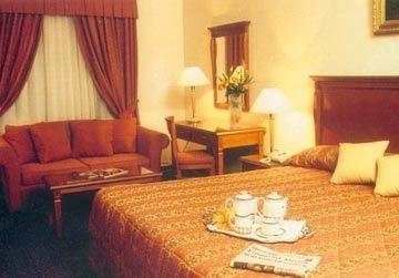 Отель Castelli Hotel в Никосия - Кипр