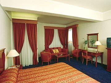 Отель Castelli Hotel в Никосия - Кипр