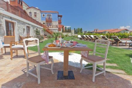 Отель Alacati Kapari Hotel в Чешме - Турция