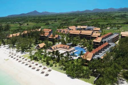 Отель Crystals Beach Resort Belle Mare в Бель Мар - Маврикий