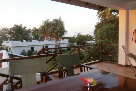 Отель Flame Tree Cottages в Нунгви - Танзания