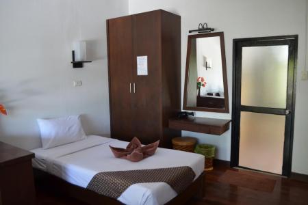 Отель Phitharom PP Resort в Пхи-Пхи - Таиланд