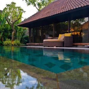 отель Komea Villa