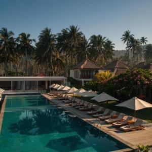 отель Living Asia Resort & Spa