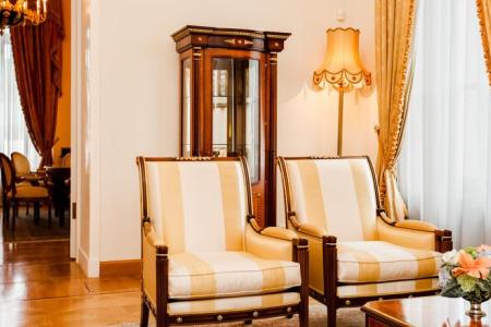 Отель Петровский Путевой Дворец в Москва - Россия