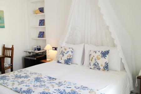 Lisca Bianca Panarea