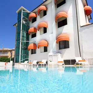 отель Hotel Iva