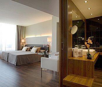 Отель Catalonia Ramblas в Барселона - Испания