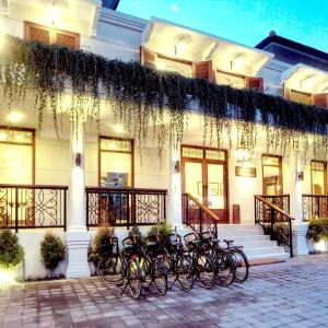 отель Seminyak Lagoon All Suites Hotel