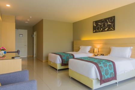 Отель The Par Phuket в о. Пхукет - Таиланд