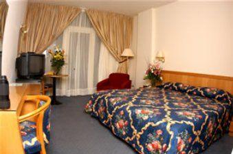 Отель Cavalier в Бейрут - Ливан