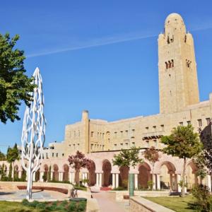 отель YMCA Three Arches Hotel