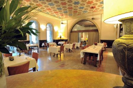 YMCA Three Arches Hotel