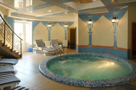 Отель 1001 Ночь в Ялта - Россия