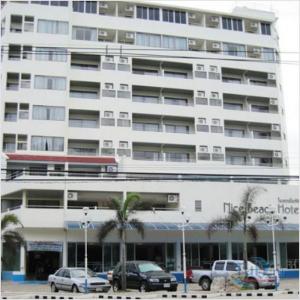 отель Nice Beach Hotel
