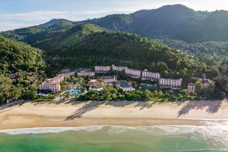 Отель Centara Grand Beach Resort Phuket в пляж Карон - Таиланд