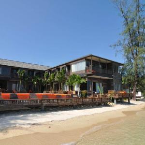 отель Baan Ploy Sea